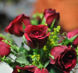 Regalflowers.com.ng is the premium online flower shop that sells and delivers fresh flowers across Lagos